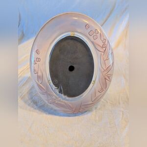 2/60$ Vintage Pink Floral Etched Glass Oval Picture Frame